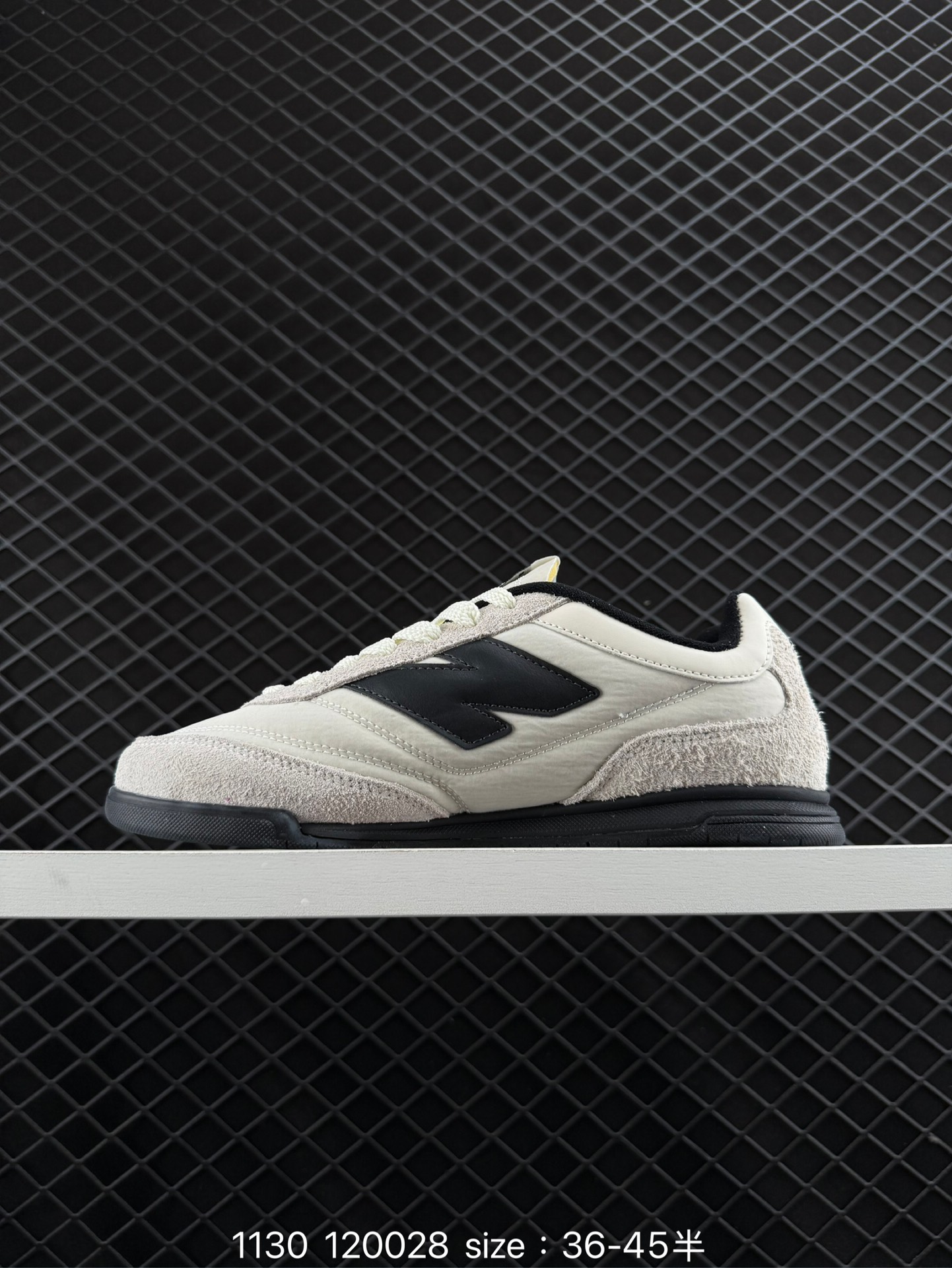 New Balance RC24